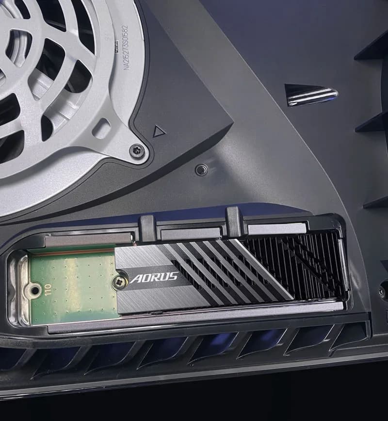 قیمت آنلاین اس اس دی اینترنال گیگابایت مدل AORUS 7300 ظرفیت 1 ترابایت
